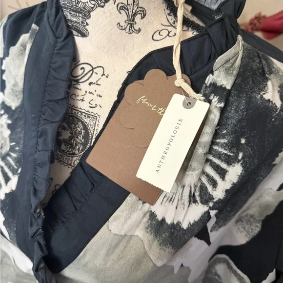 ✨NWT - Anthropologie Forever That Girl Printed Motif Ruffle Buttondown Blouse✨ - Picture 8 of 12